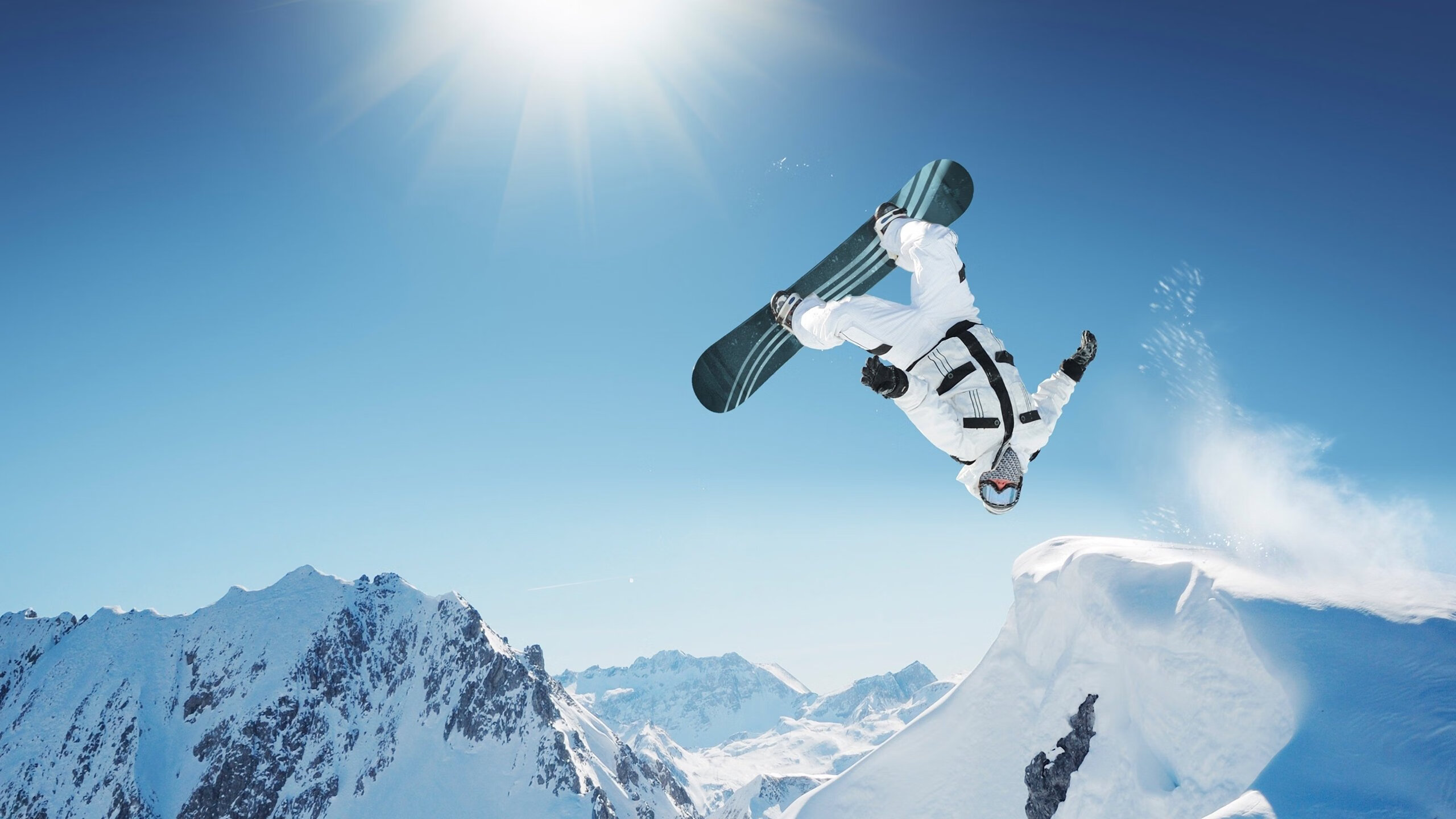 世界杯激战不息：每场比赛都令人难忘！，世界杯最激烈比赛